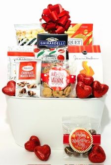 Sensational Valentine's Day Sweetheart ($75 & Up)